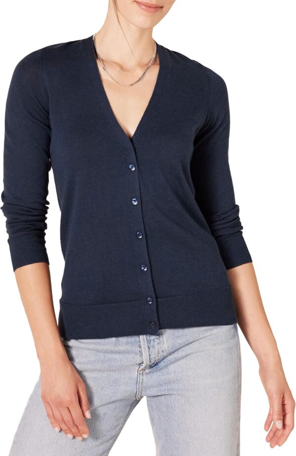 Amazon Essentials Women's Lightweight V-Neck Cardigan Sweater (Available in Plus Size)