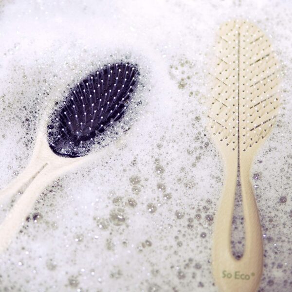 Biodegradable Detangling Brush - Image 10